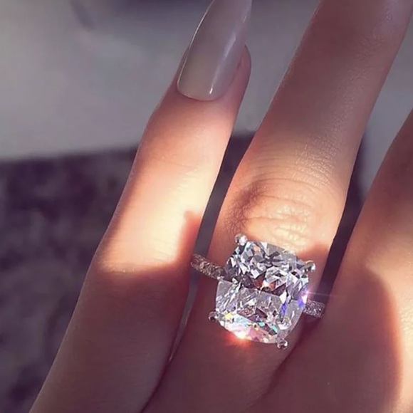 New 925 Sterling Silver Engagement Ring - Picture 2 of 5